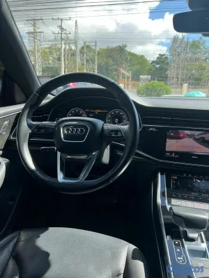 2019 Audi Q8 Premium Plus S-Line — foto 2 / 7
