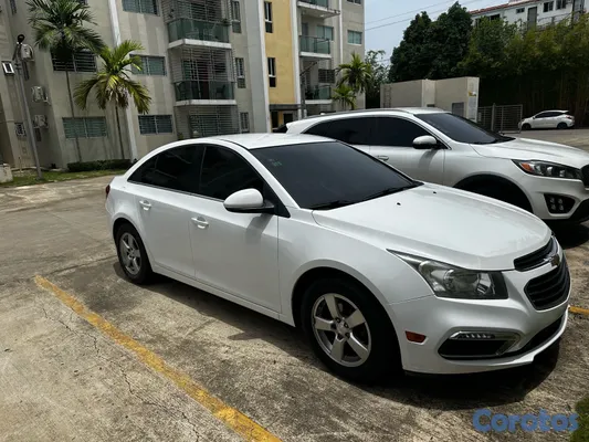 2016 Chevrolet Cruze — foto 2 / 11