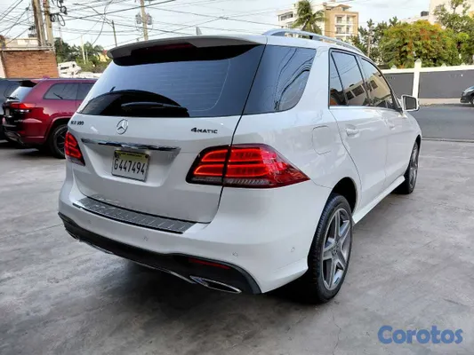 2018 Mercedes-Benz Clase GLE — foto 4 / 10