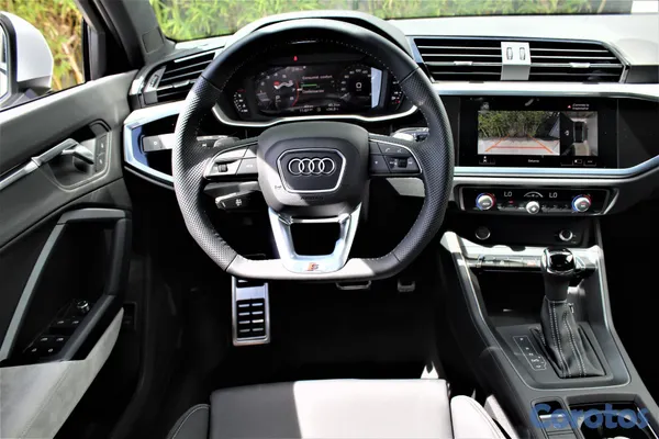 2020 Audi Q3 — foto 7 / 11