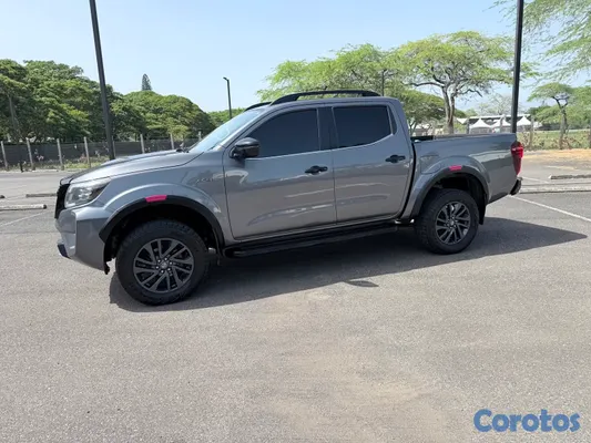 2020 Nissan Frontier — foto 10 / 10