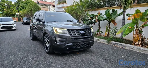 2016 Ford Explorer
