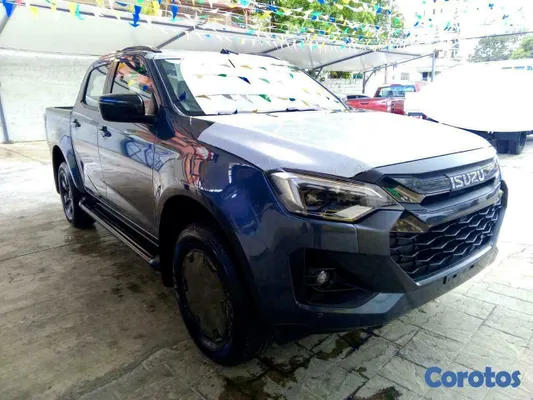 2026 Isuzu Dmax — foto 2 / 10