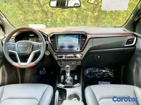 2026 Isuzu Dmax — foto 6 / 10