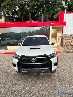 2018 Toyota Hilux — foto 3 / 9