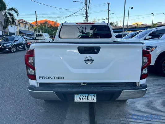 2021 Nissan Frontier — foto 5 / 10