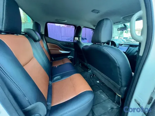 2021 Nissan Frontier — foto 8 / 10