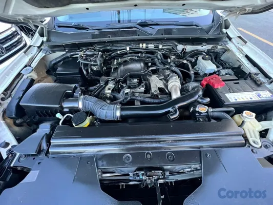 2021 Nissan Frontier — foto 9 / 10