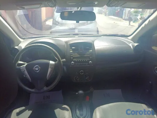 2018 Nissan Versa — foto 5 / 14