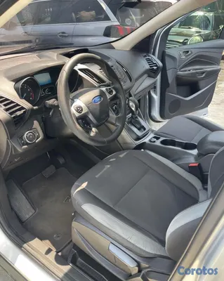 2016 Ford Escape — foto 5 / 9