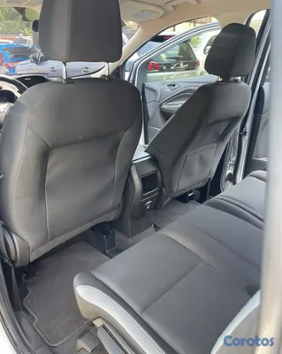 2016 Ford Escape — foto 6 / 9