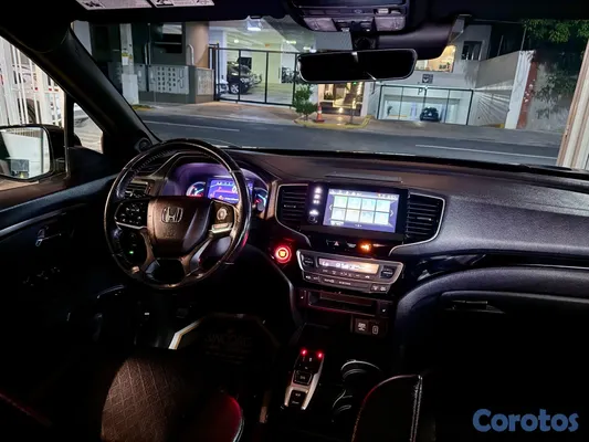 2019 Honda Passport — foto 2 / 16