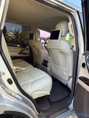 2010 Lexus Gx — foto 7 / 8