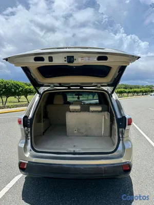 2015 Toyota Highlander — foto 6 / 15