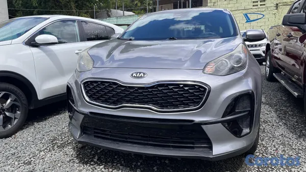 2020 Kia Sportage — foto 3 / 8