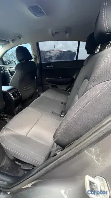 2020 Kia Sportage — foto 6 / 8