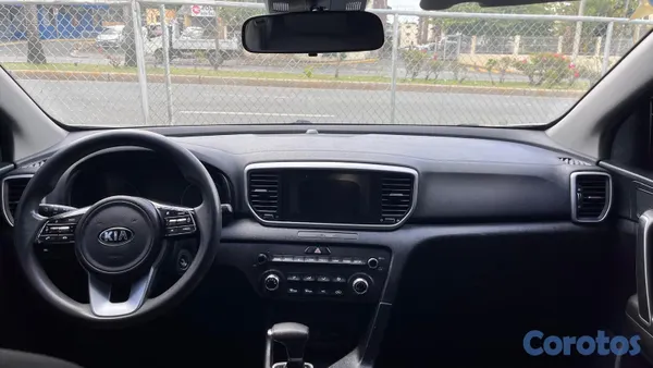 2020 Kia Sportage — foto 7 / 8