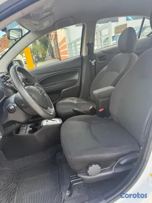 2020 Mitsubishi Mirage — foto 5 / 11