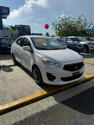 2020 Mitsubishi Mirage — foto 6 / 11