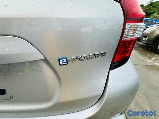 2018 Nissan Note — foto 8 / 10