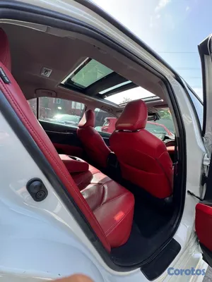 2023 Toyota Camry — foto 8 / 12