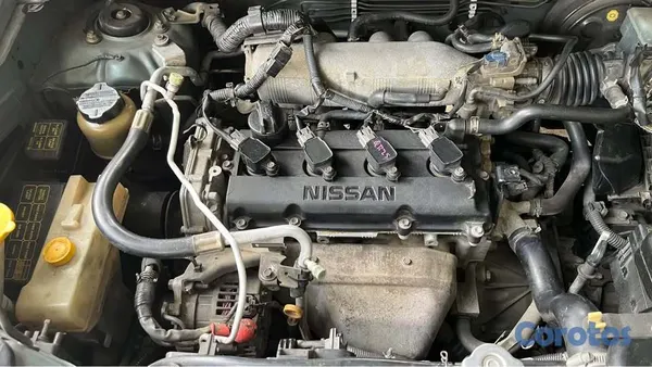 2002 Nissan X-Trail — foto 6 / 11