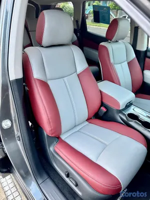 2020 Nissan Pathfinder — foto 2 / 9