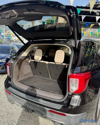 2020 Ford Explorer — foto 7 / 7