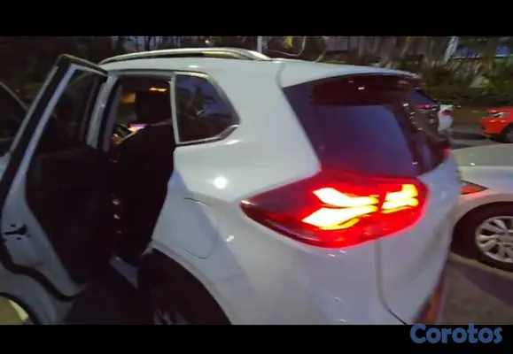 2022 Chevrolet Tracker — foto 4 / 10