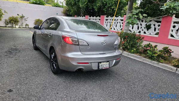 2013 Mazda 3 — foto 5 / 10