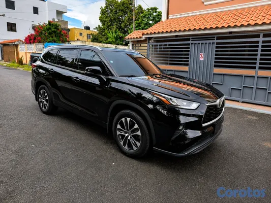 2020 Toyota Highlander — foto 2 / 8