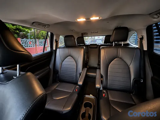 2020 Toyota Highlander — foto 5 / 8