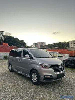 2021 Hyundai Grand Starex