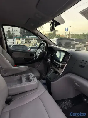 2021 Hyundai Grand Starex — foto 4 / 10