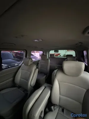 2021 Hyundai Grand Starex — foto 10 / 10