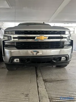2020 Chevrolet Silverado — foto 2 / 11