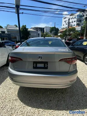 2020 Volkswagen Jetta — foto 7 / 9