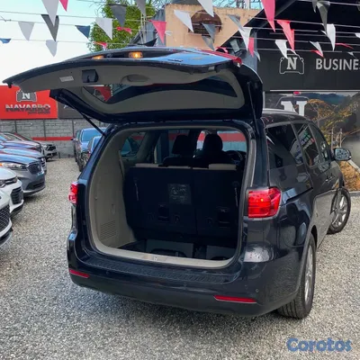 2020 Kia Sedona — foto 5 / 13