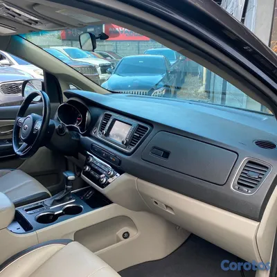 2020 Kia Sedona — foto 11 / 13