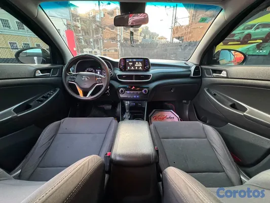 2021 Hyundai Tucson — foto 8 / 9