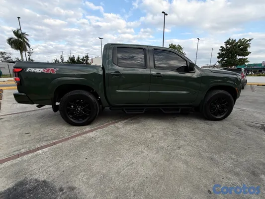 2022 Nissan Frontier — foto 6 / 13
