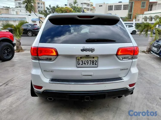 2014 Jeep Grand Cherokee — foto 4 / 10