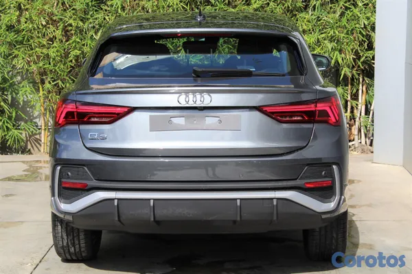 2026 Audi Q2 — foto 3 / 11