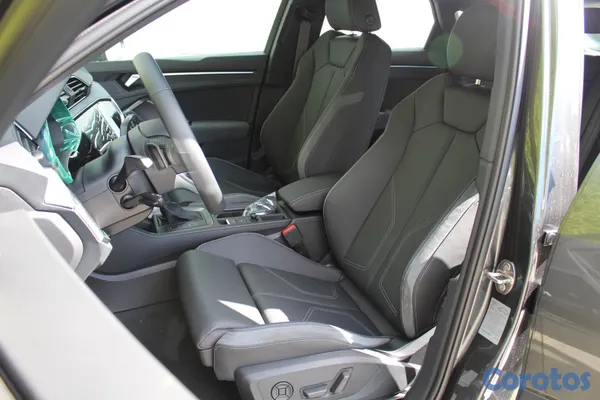 2026 Audi Q2 — foto 9 / 11