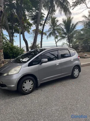 2010 Honda Fit — foto 3 / 12