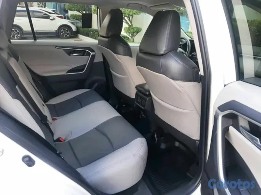 2023 Toyota Rav-4 — foto 3 / 14