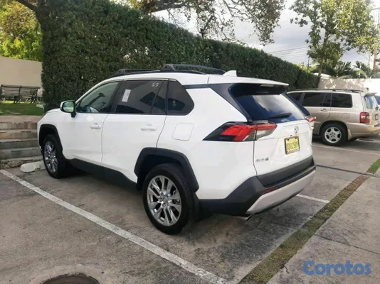 2023 Toyota Rav-4 — foto 6 / 14