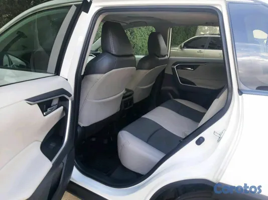 2023 Toyota Rav-4 — foto 11 / 14