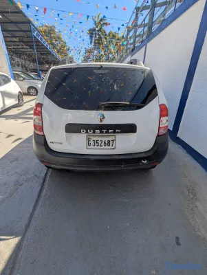 2015 Renault Duster — foto 5 / 10