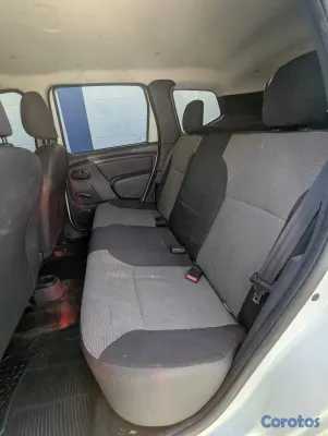 2015 Renault Duster — foto 9 / 10